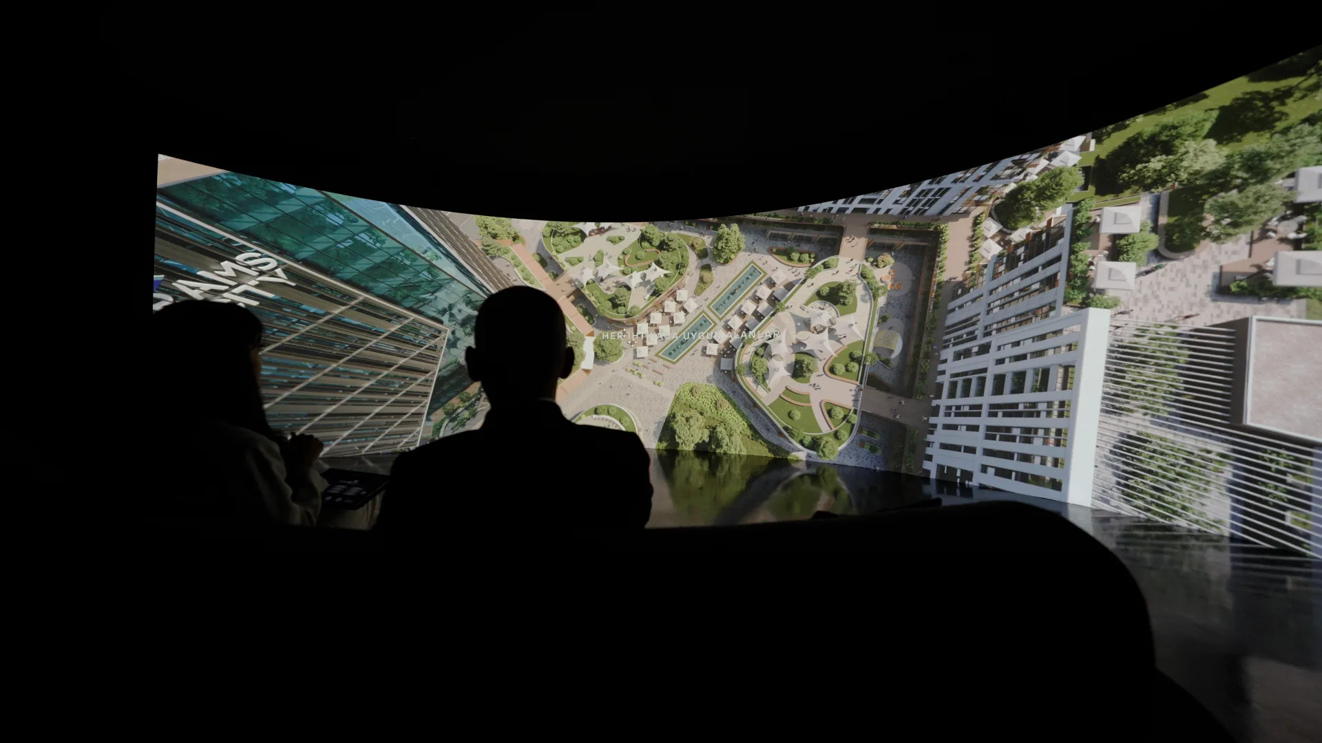 Aerial flythrough on the curved screen